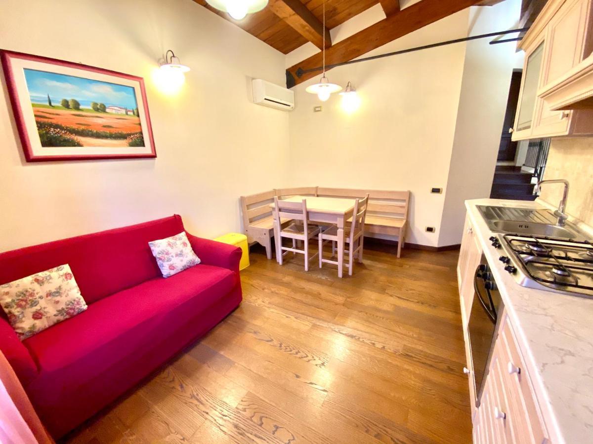 Agriturismo Il Casale Morrovalle Exterior foto