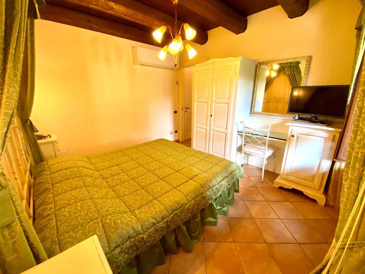 Agriturismo Il Casale Morrovalle Exterior foto